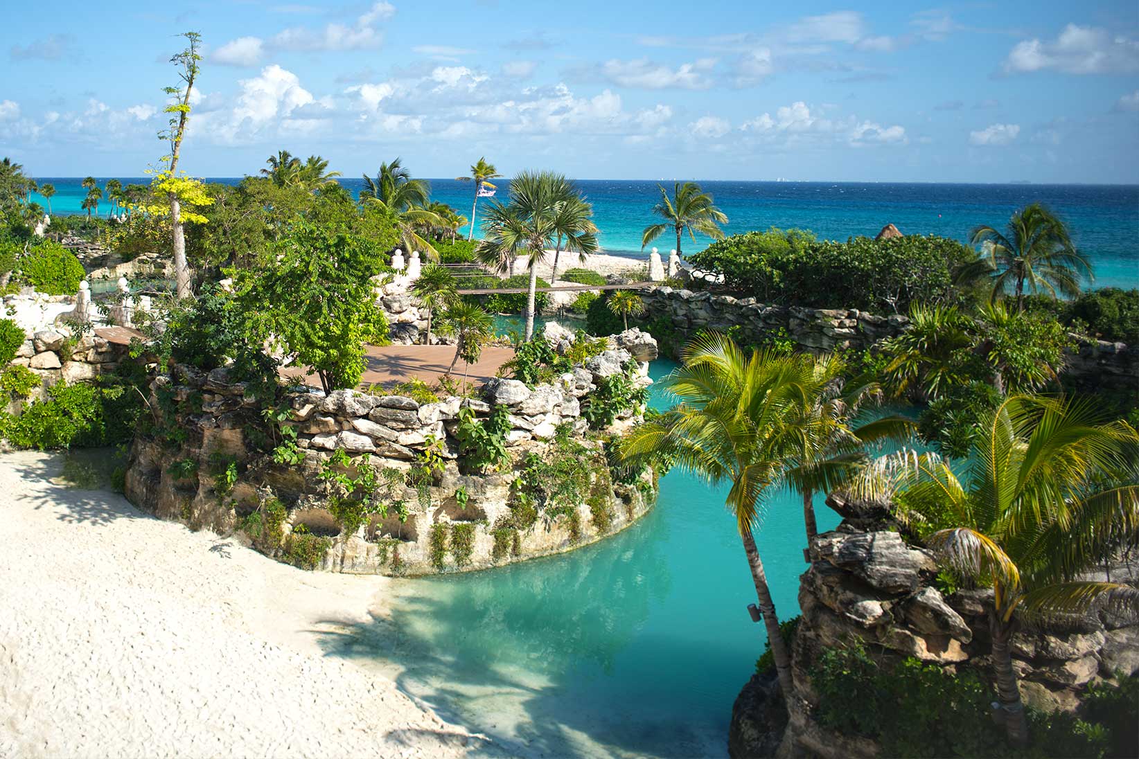 Caleta Fuego wedding setting at Xcaret